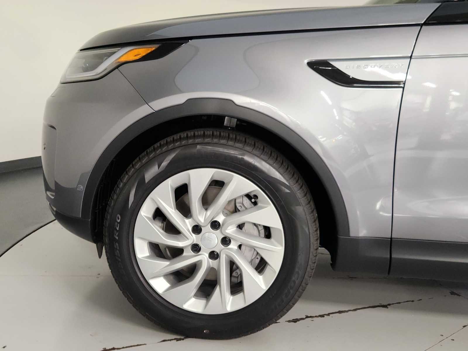 New 2026 Eiger Grey Land Rover S image 11
