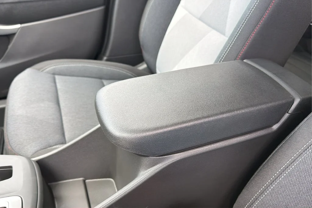 New 2026 Sterling Gray Metallic Chevrolet 1RS image 28