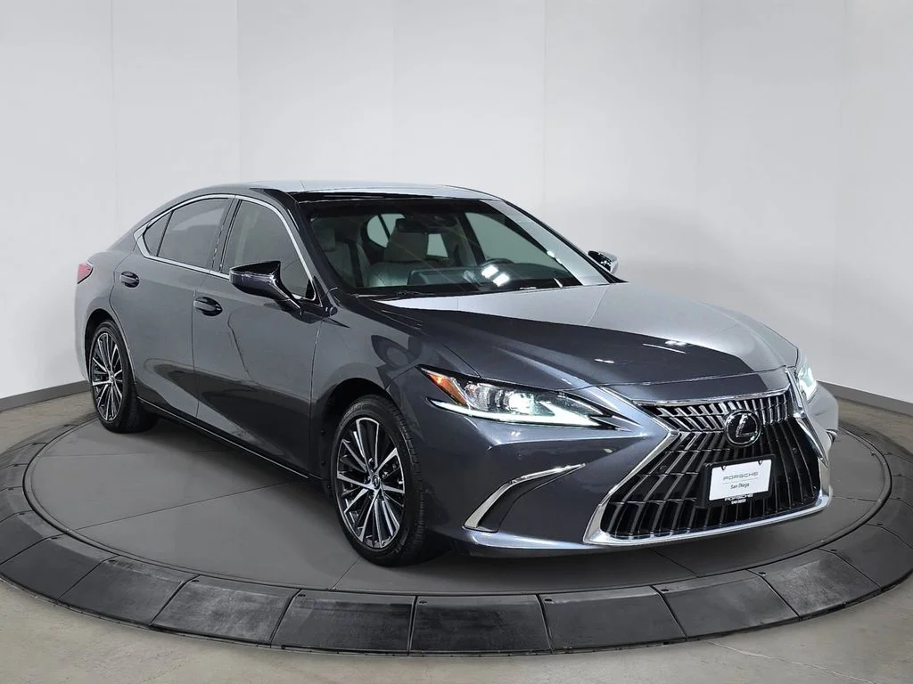 Used 2025 Gray Lexus 350 image 9