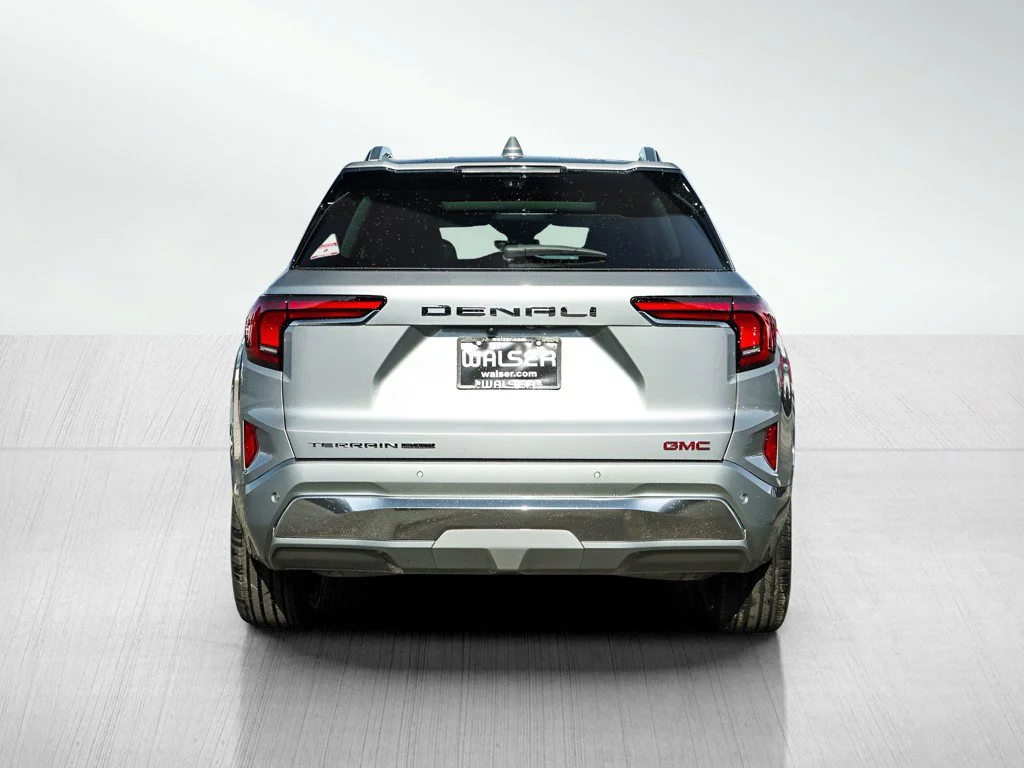 2026 GMC Terrain Denali - Photo 5