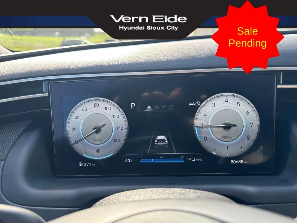 Used 2024 Gray Hyundai SEL image 15