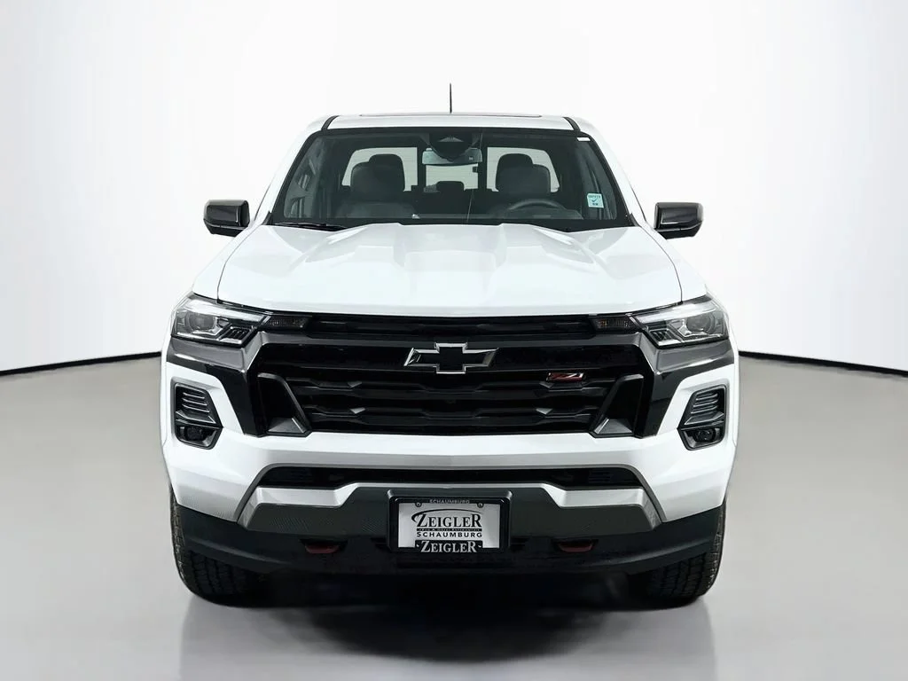 New 2026 Summit White Chevrolet Z71 image 2