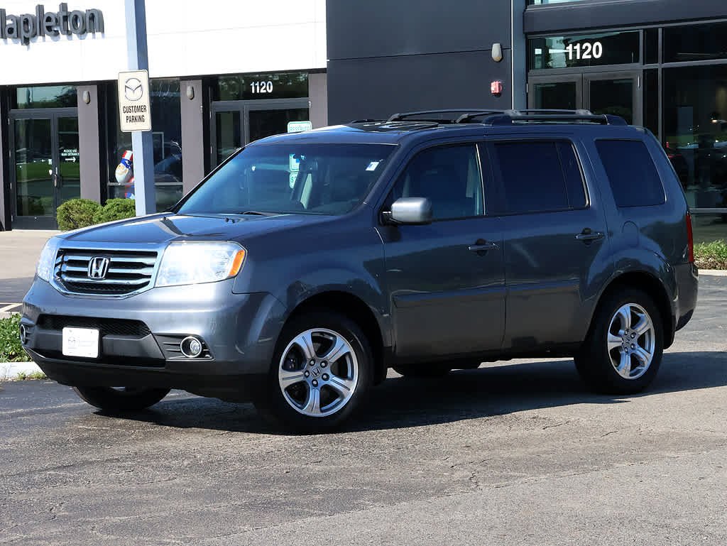 Used 2013 Honda Pilot EX-L with VIN 5FNYF4H59DB019811 for sale in Libertyville, IL