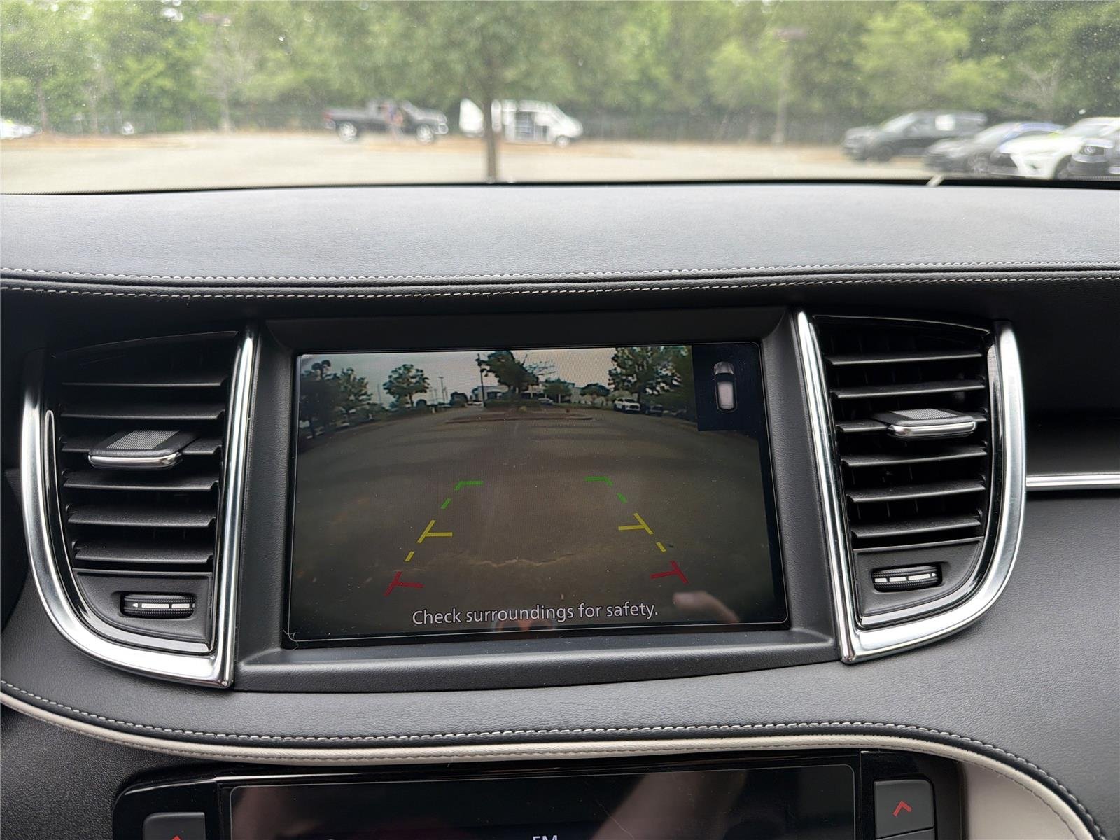 Certified Used 2025 Hermosa Blue INFINITI LUXE image 4