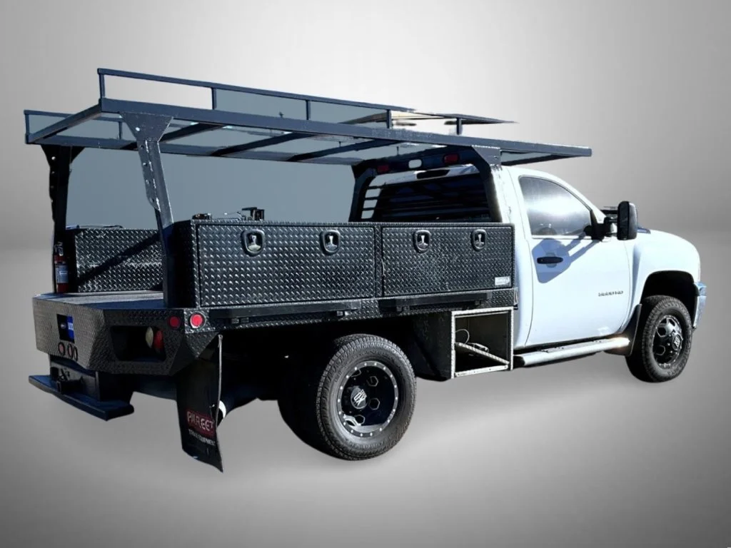 Used 2013 White Chevrolet Work Truck image 5