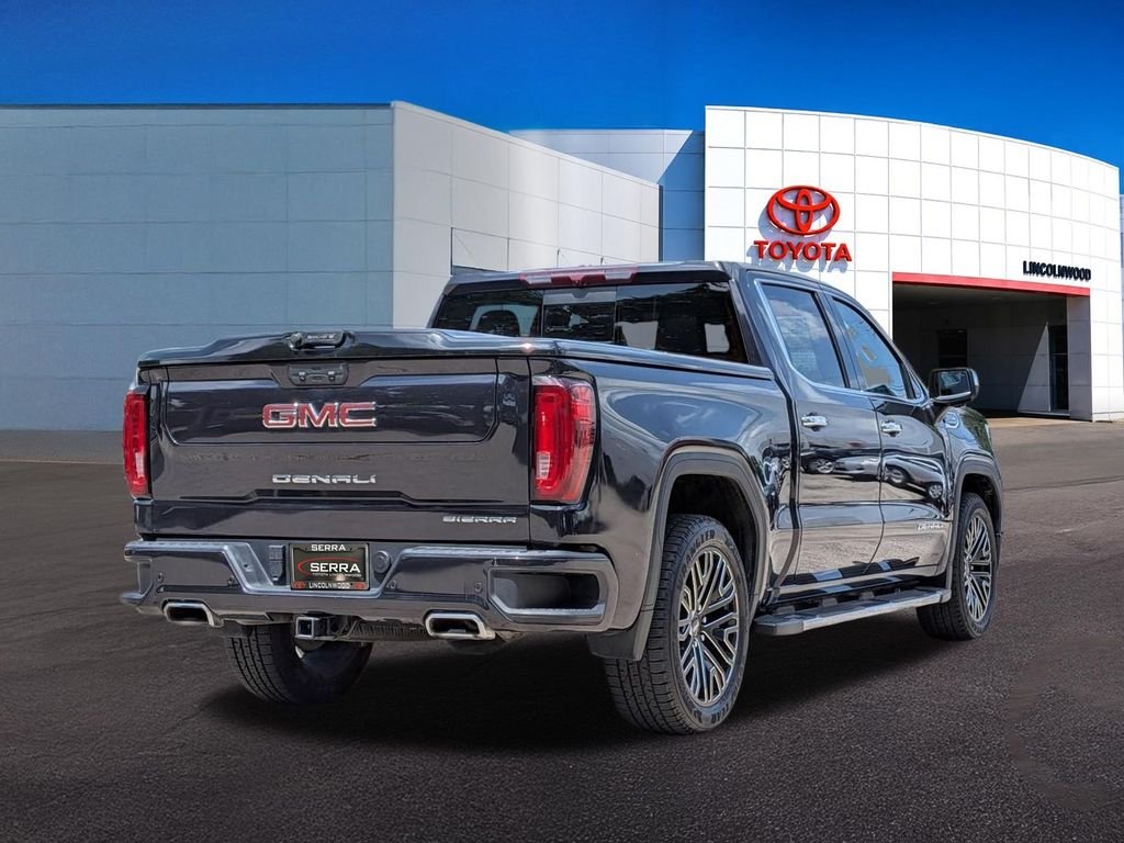 Used 2022 Silver GMC Denali image 10
