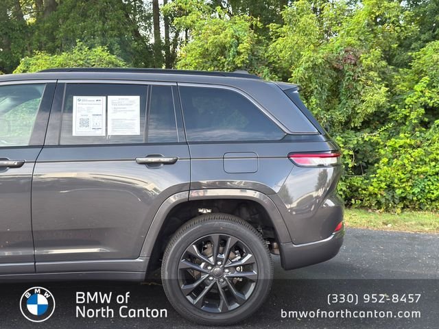 Used 2026 Gray Metallic Jeep Limited Reserve image 9