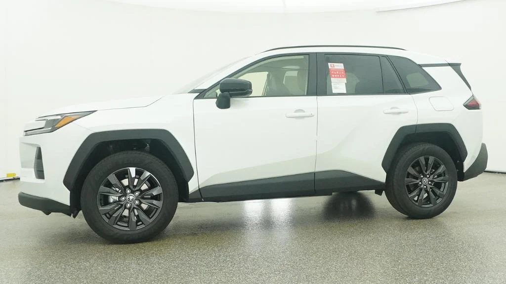 New 2026 Wind Chill Pearl Toyota XLE Premium image 47
