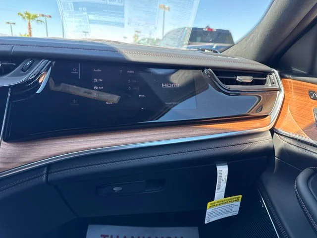 New 2027 White/off-white Jeep Summit image 26