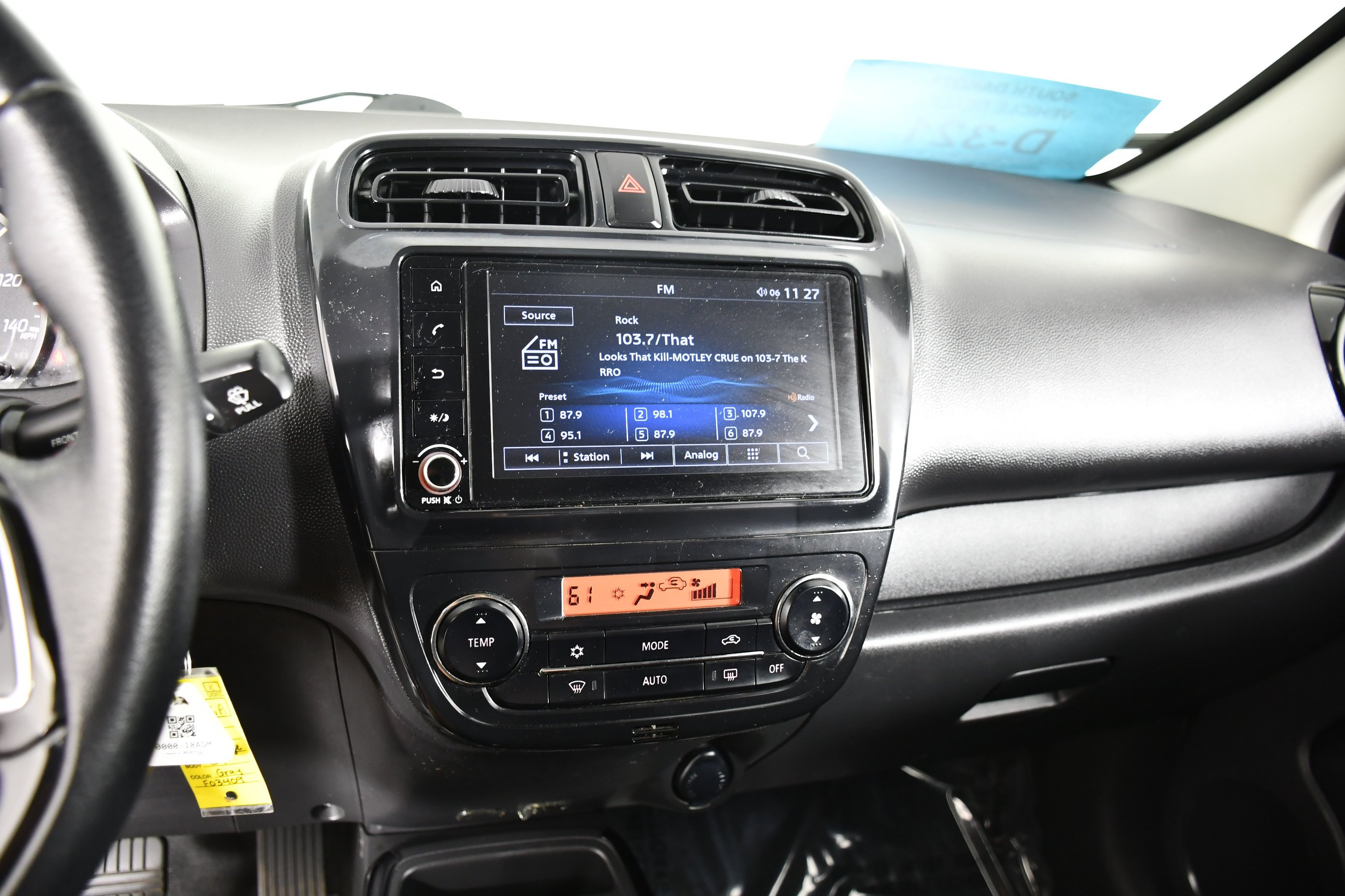Used 2022 White Mitsubishi Black Edition image 25