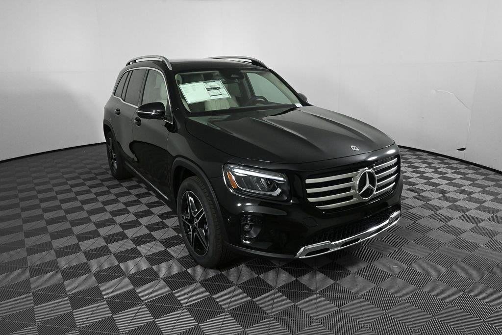 New 2026 Night Black Mercedes-Benz GLB 250 image 26