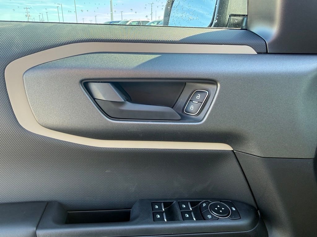 New 2025 Velocity Blue Metallic Ford Big Bend® image 9