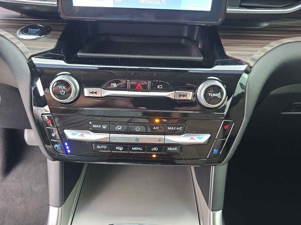 Used 2022 Stone Blue Metallic Ford Limited image 24