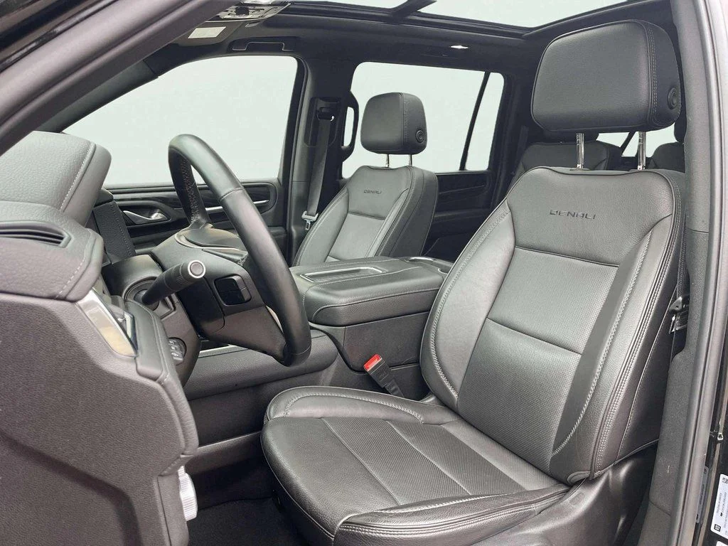 Used 2024 Onyx Black GMC Denali image 24