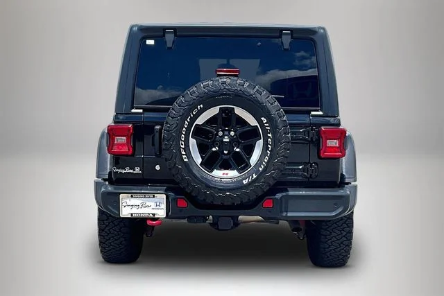 Used 2018 Black Jeep Unlimited Rubicon image 6