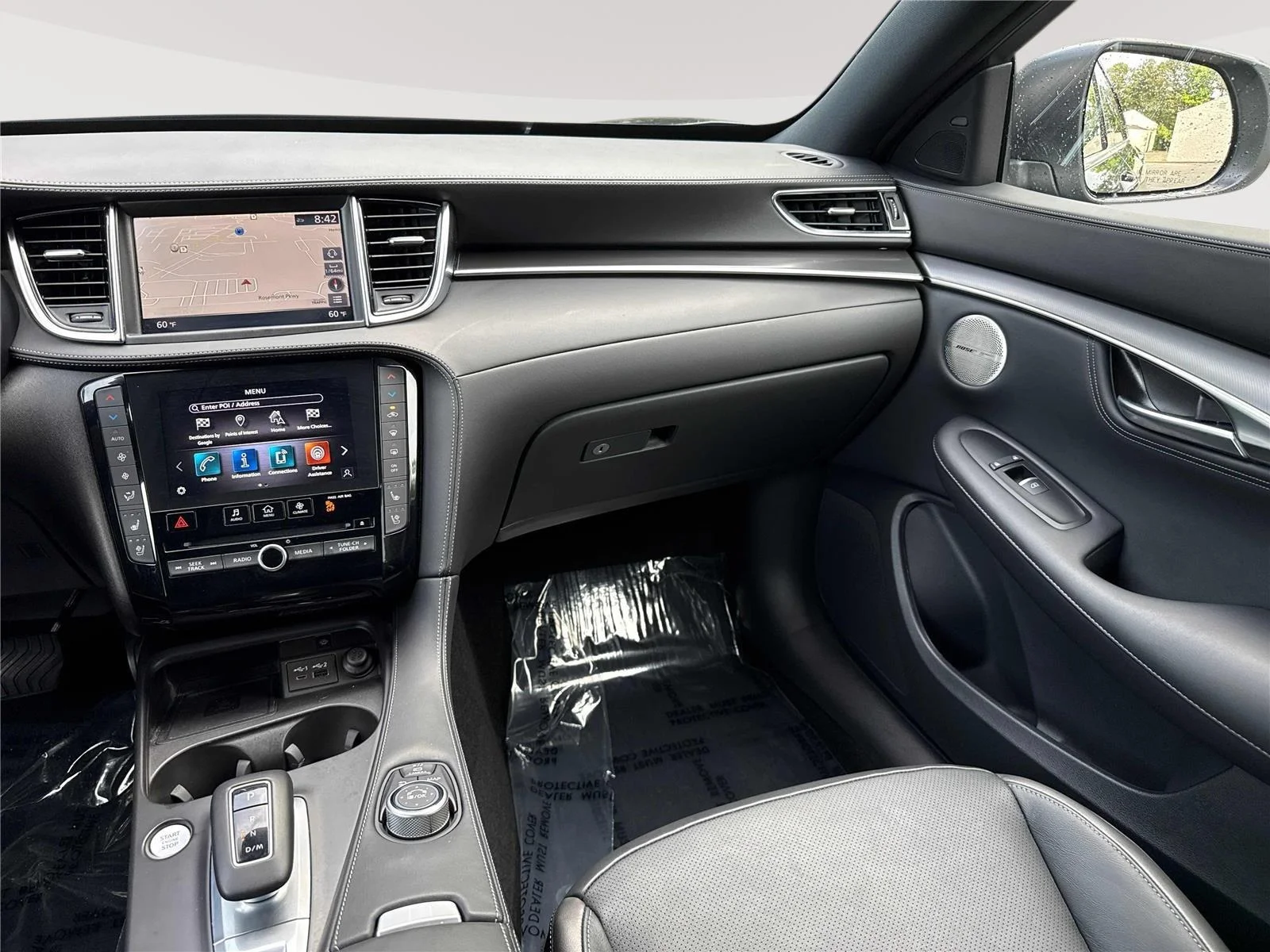 Certified Used 2025 Hermosa Blue INFINITI ESSENTIAL image 15