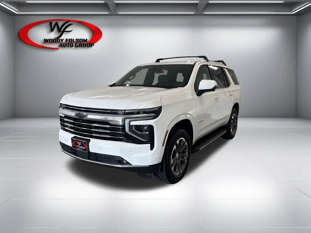 New 2026 Summit White Chevrolet LT image 3