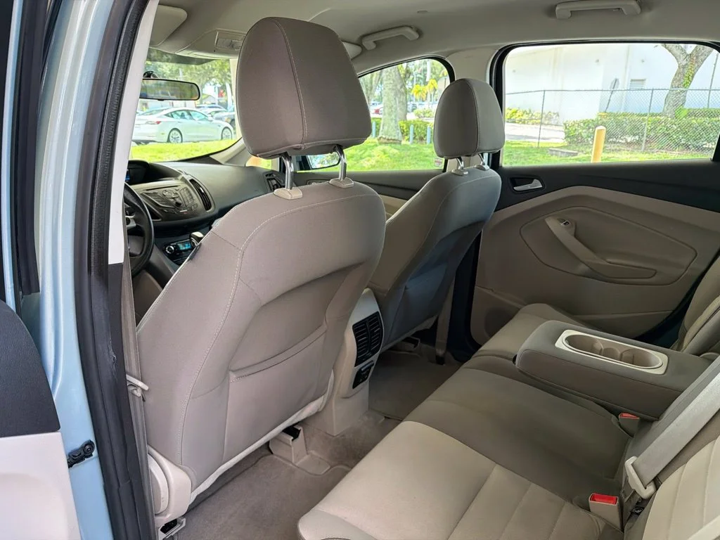 Used 2014 White Ford SE image 36