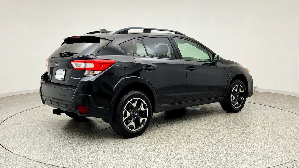 Used 2019 Crystal Black Silica Subaru 2.0i Premium CVT w/ Popular Package #2 image 5