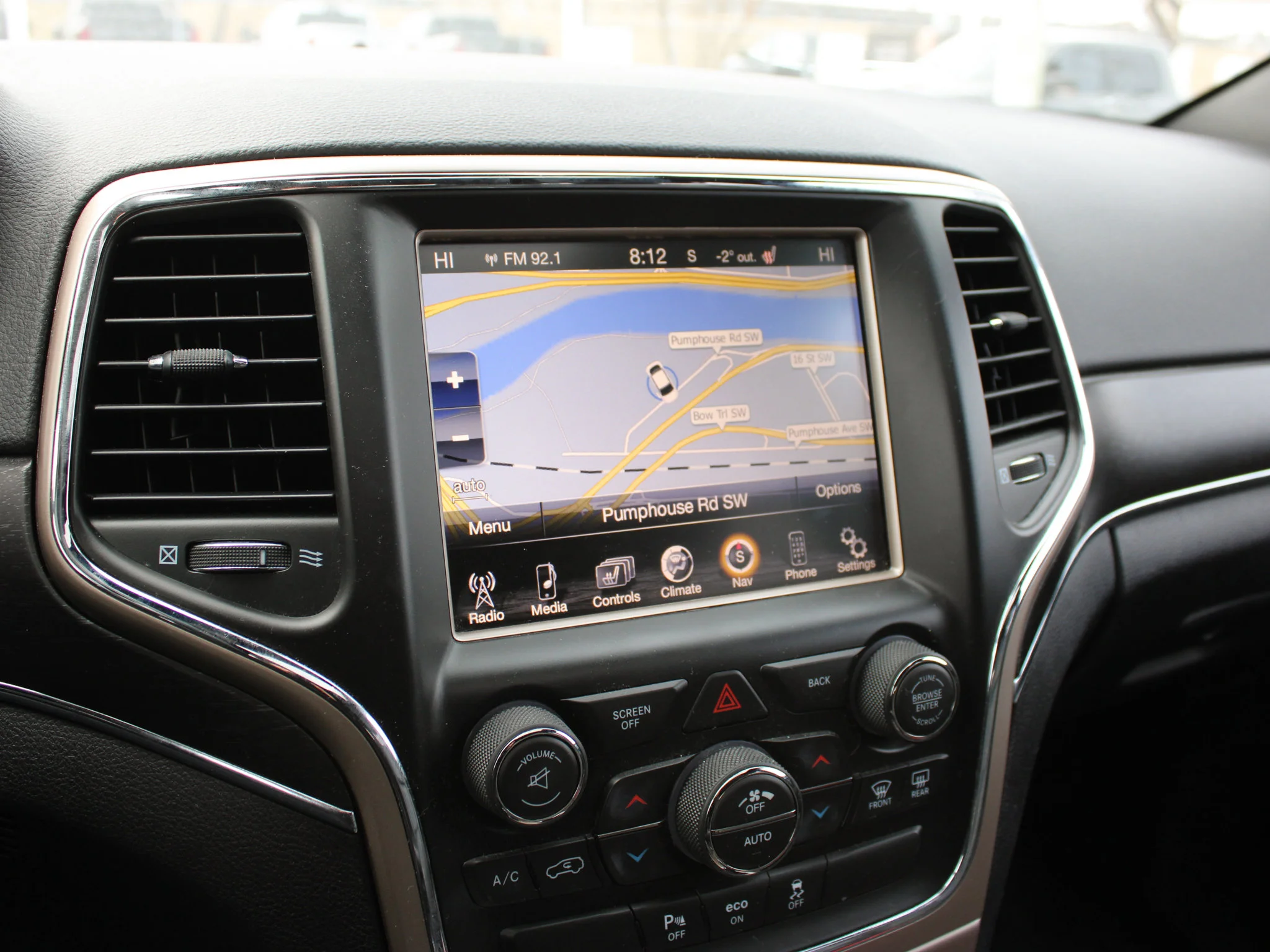 Used 2015 Grey Jeep Limited * Mechanic Special | Heated Seats | Navigation | Remote Start | V6 image 12