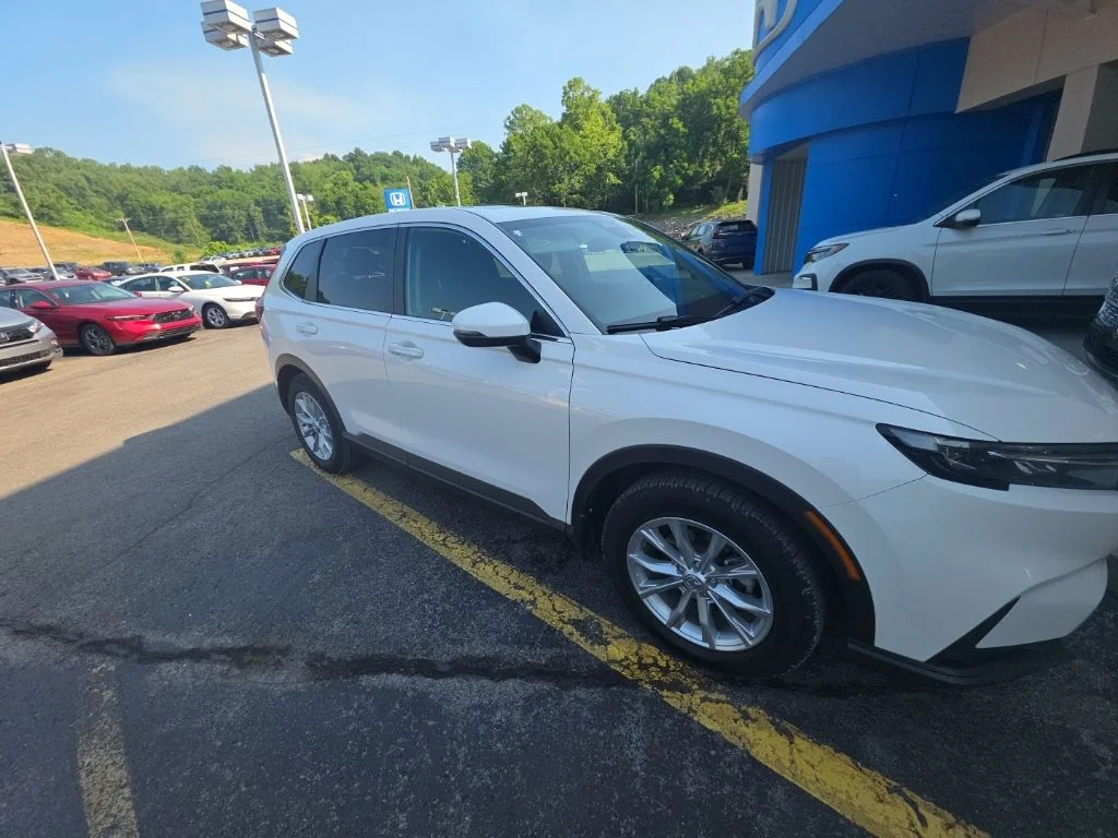 Used 2024 White Honda EX image 16