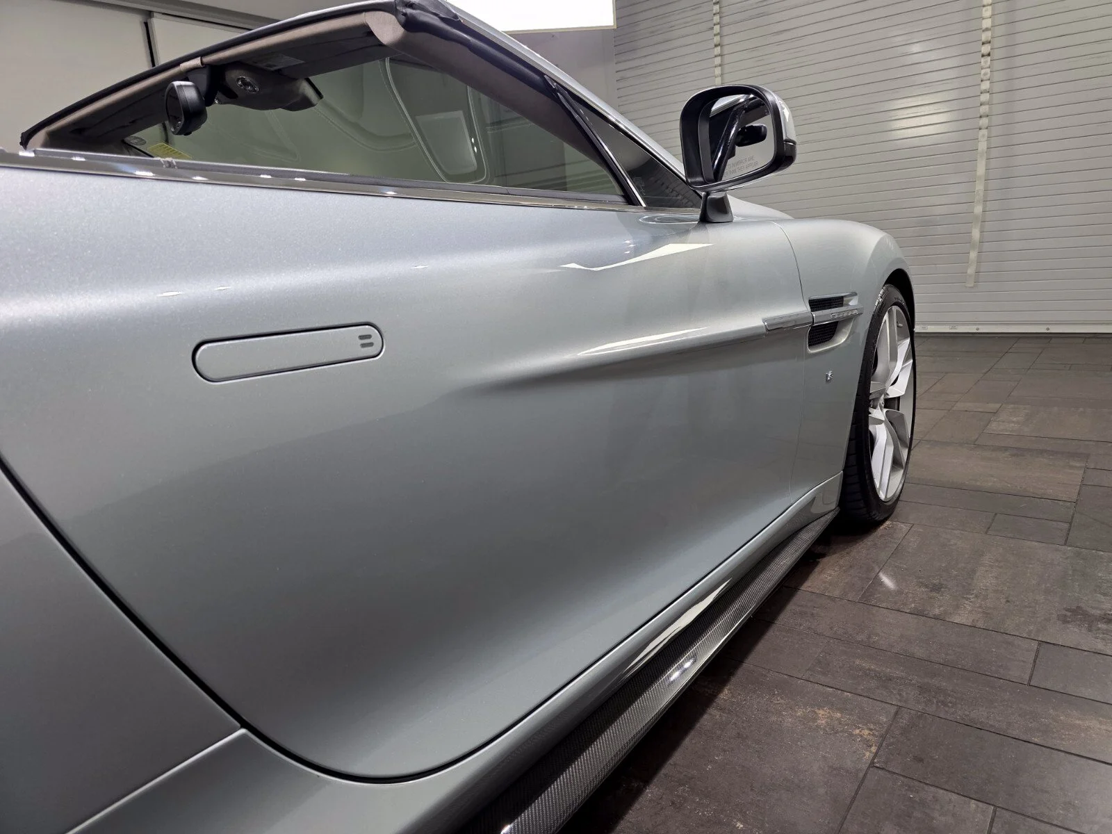 Used 2017 Q Titanium Silver Aston Martin Volante image 9