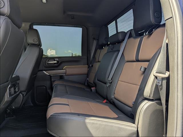 2022 Chevrolet Silverado 3500HD High Country - Photo 17
