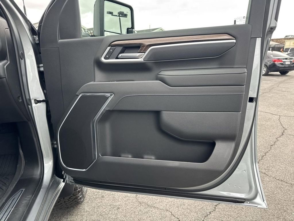 2026 Chevrolet Silverado 2500 HD LT - Photo 32