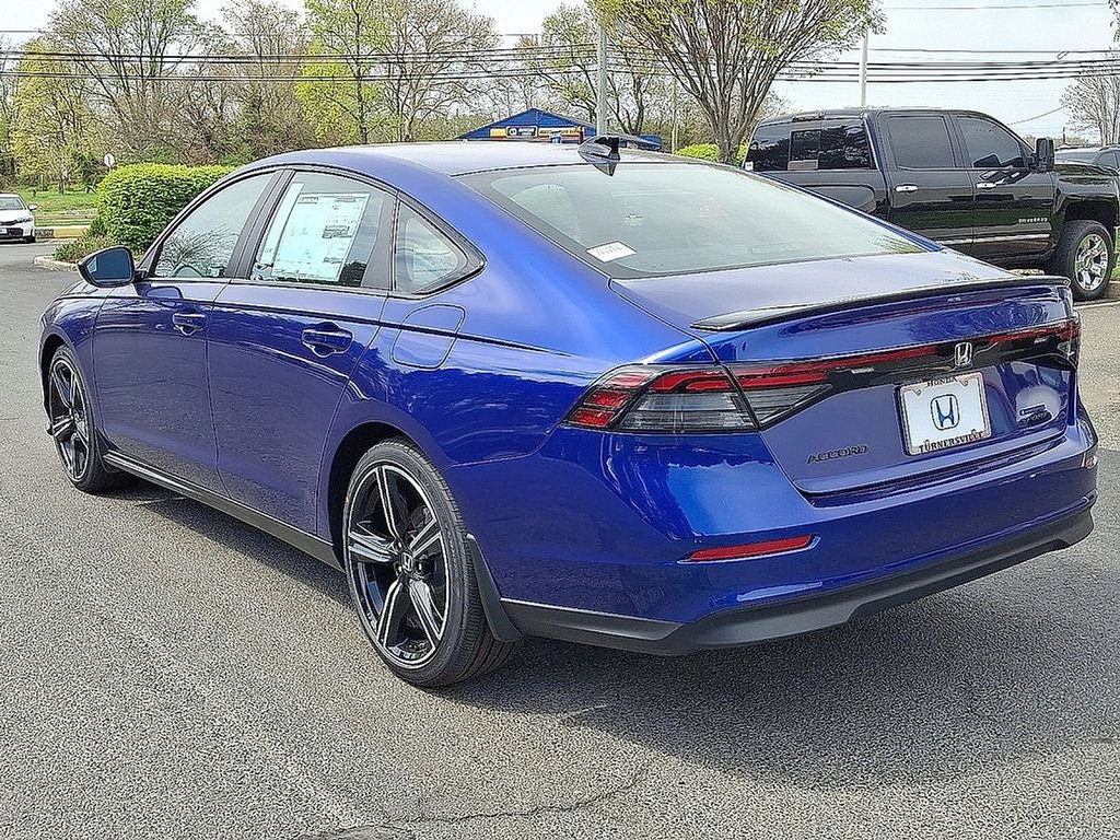 New 2026 Still Night Pearl Honda Sport Hybrid image 3