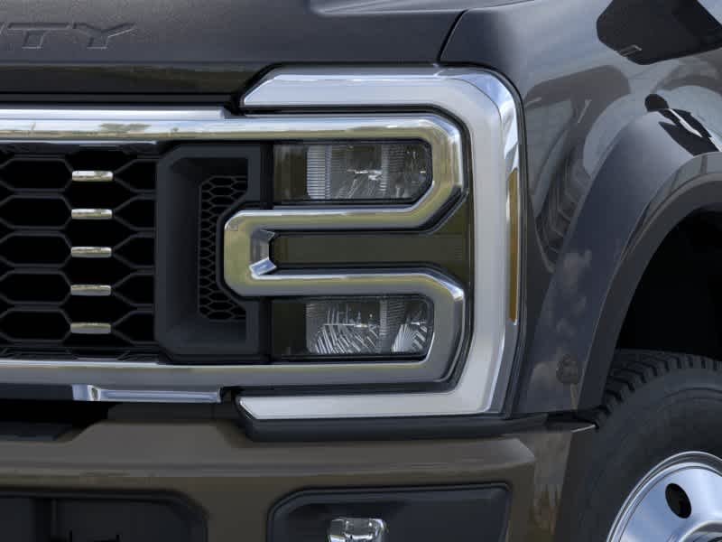 New 2026 Agate Black/Marsh Gray Ford F-450 Pickup King Ranch image 18