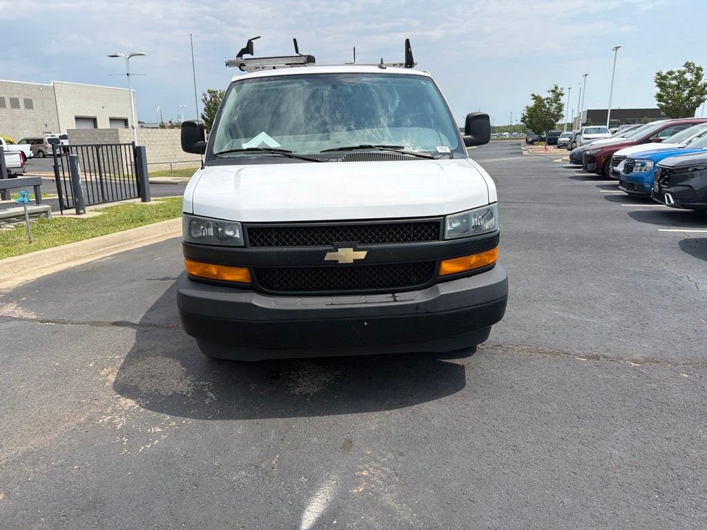 Used 2022 Chevrolet Express Cargo Work Van with VIN 1GCWGAFPXN1282598 for sale in Kansas City