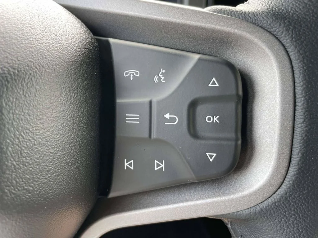 New 2026 Avalanche Gray Ford Big Bend image 23