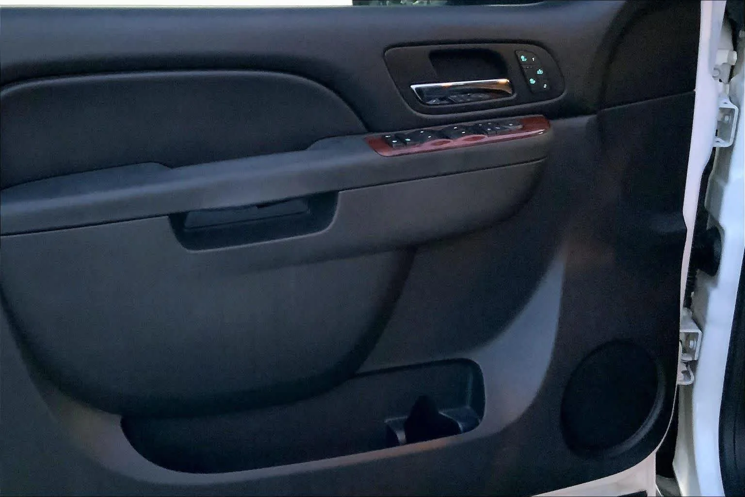 Used 2013 Summit White Chevrolet LT image 20