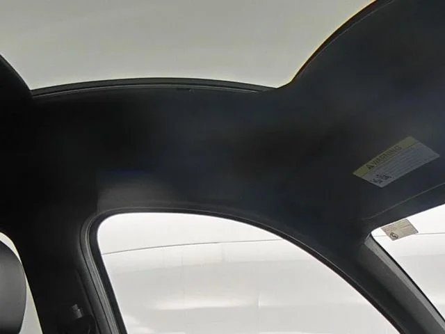 Used 2020 Green Hyundai Limited image 41