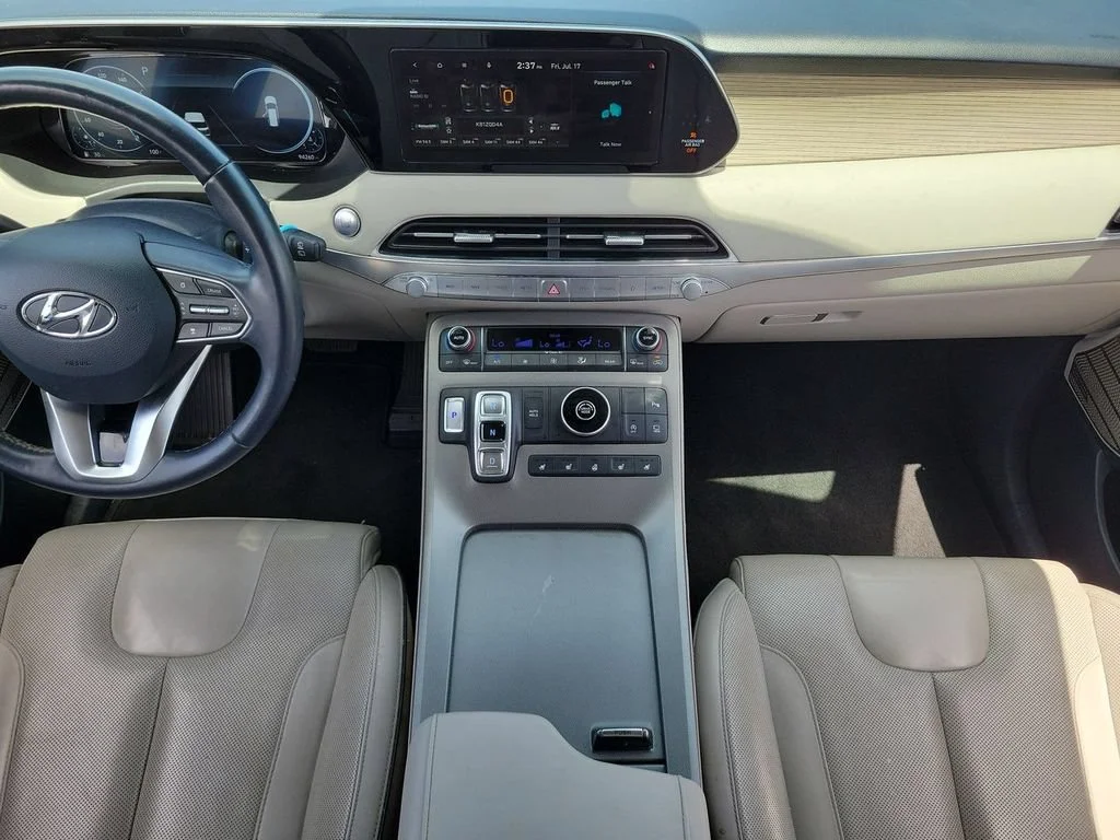 Used 2021 Gray Hyundai Limited image 20