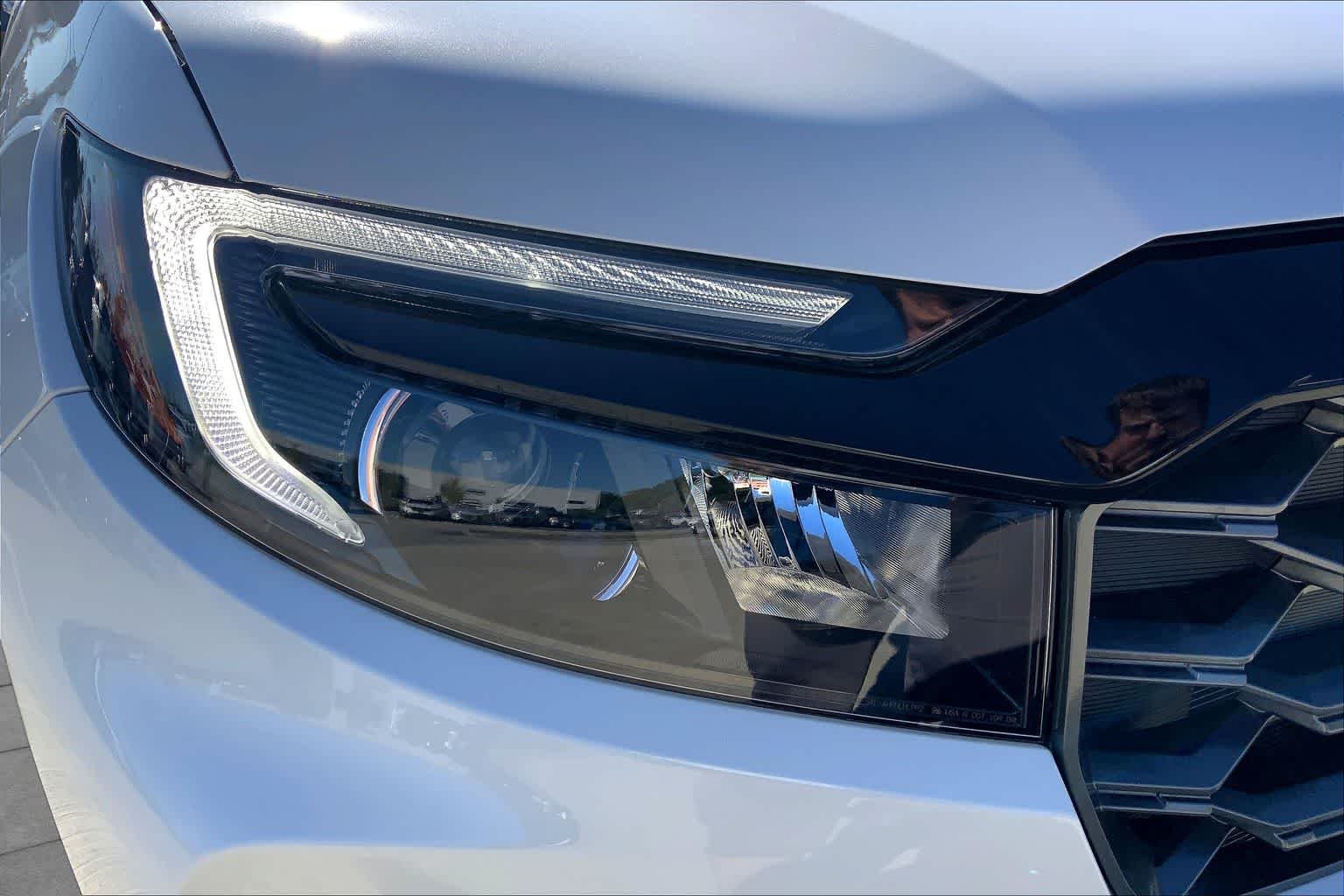 New 2026 Platinum White Pearl Honda TrailSport image 13