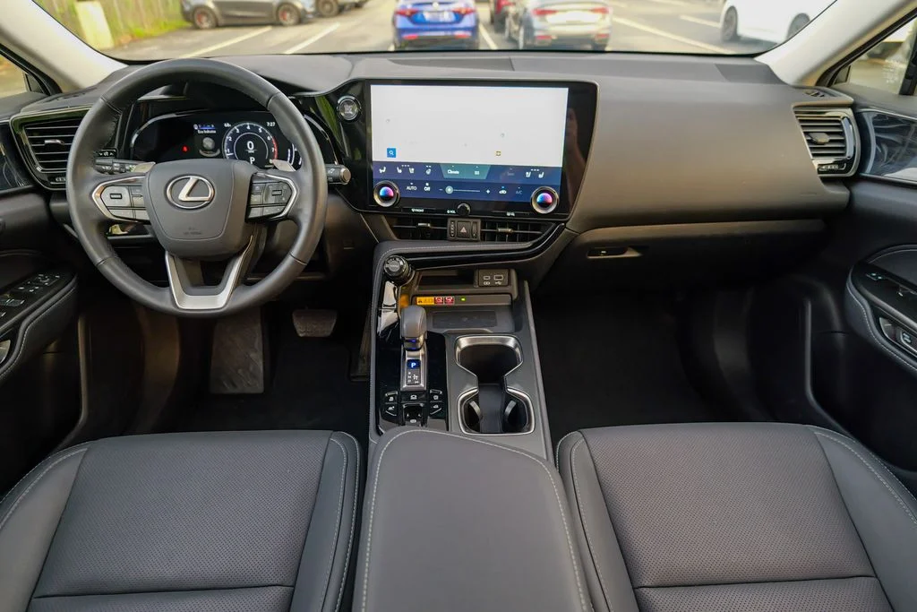 Used 2024 Eminent White Pearl Lexus 350 Premium image 40