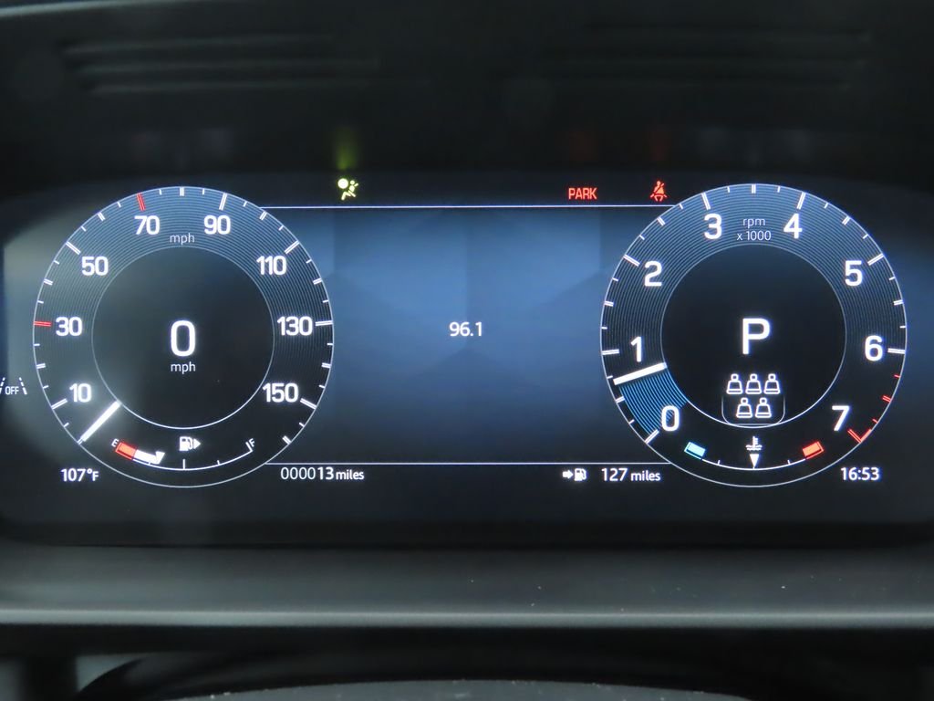 Used 2025 Fuji White Land Rover S image 33
