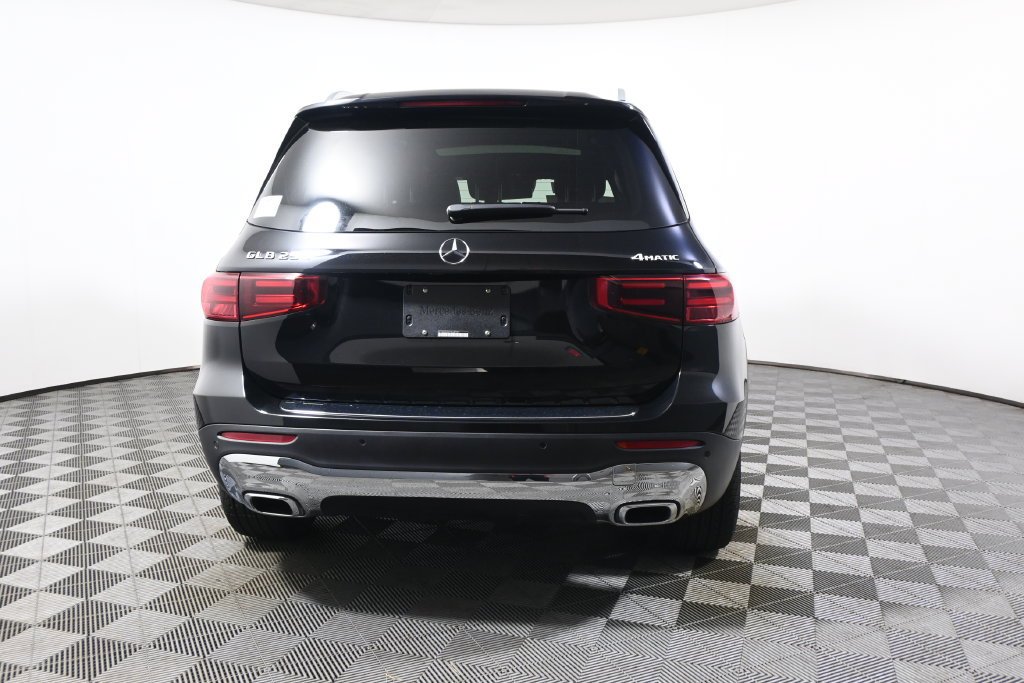 New 2026 Cosmos Black Metallic Mercedes-Benz GLB 250 image 44