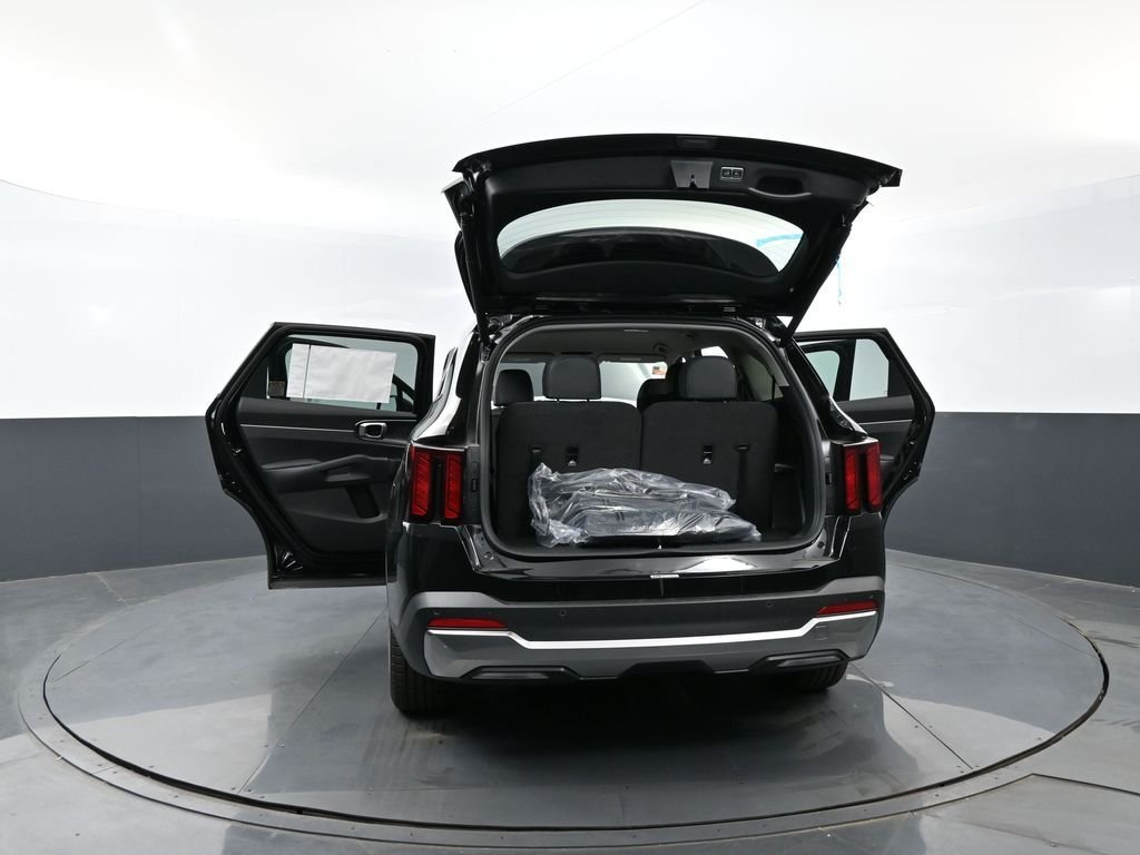 New 2026 Aurora Black Pearl Kia EX image 30