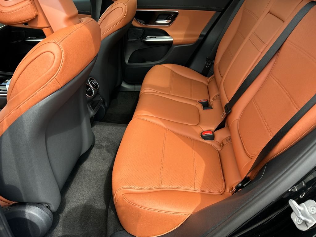 New 2027 Black Mercedes-Benz GLC 300 image 24