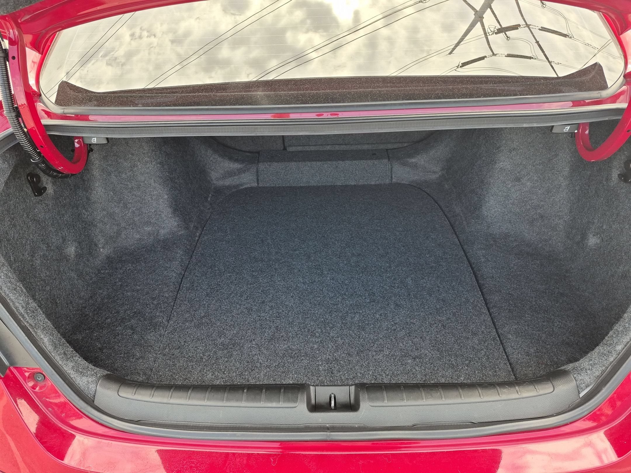 Used 2021 Red Honda Sport SE image 28
