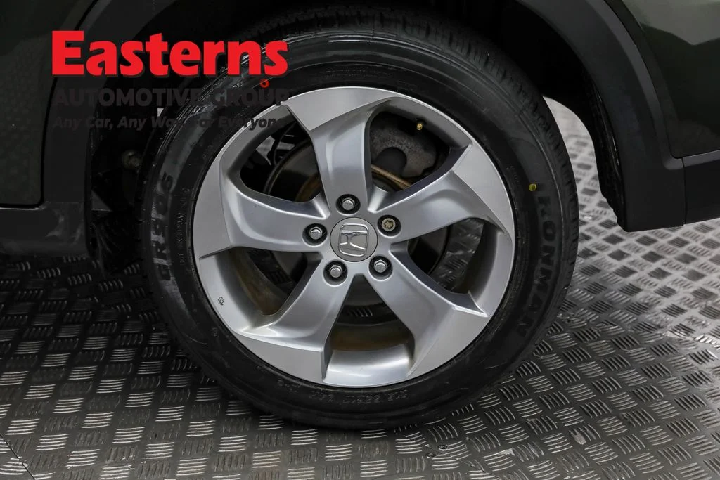 Used 2018 Gray Honda LX image 31