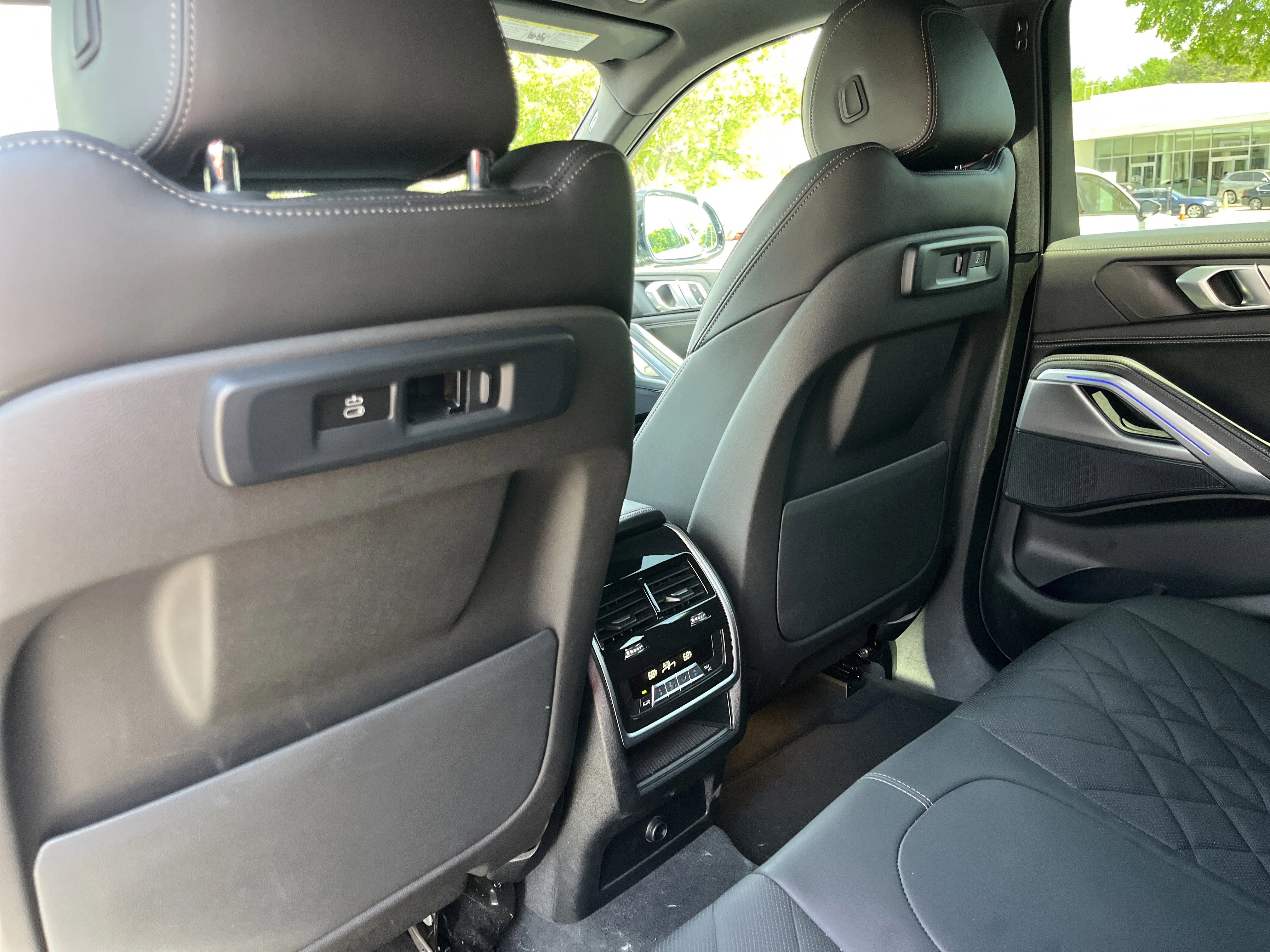 Used 2023 Jet Black BMW xDrive40i image 19