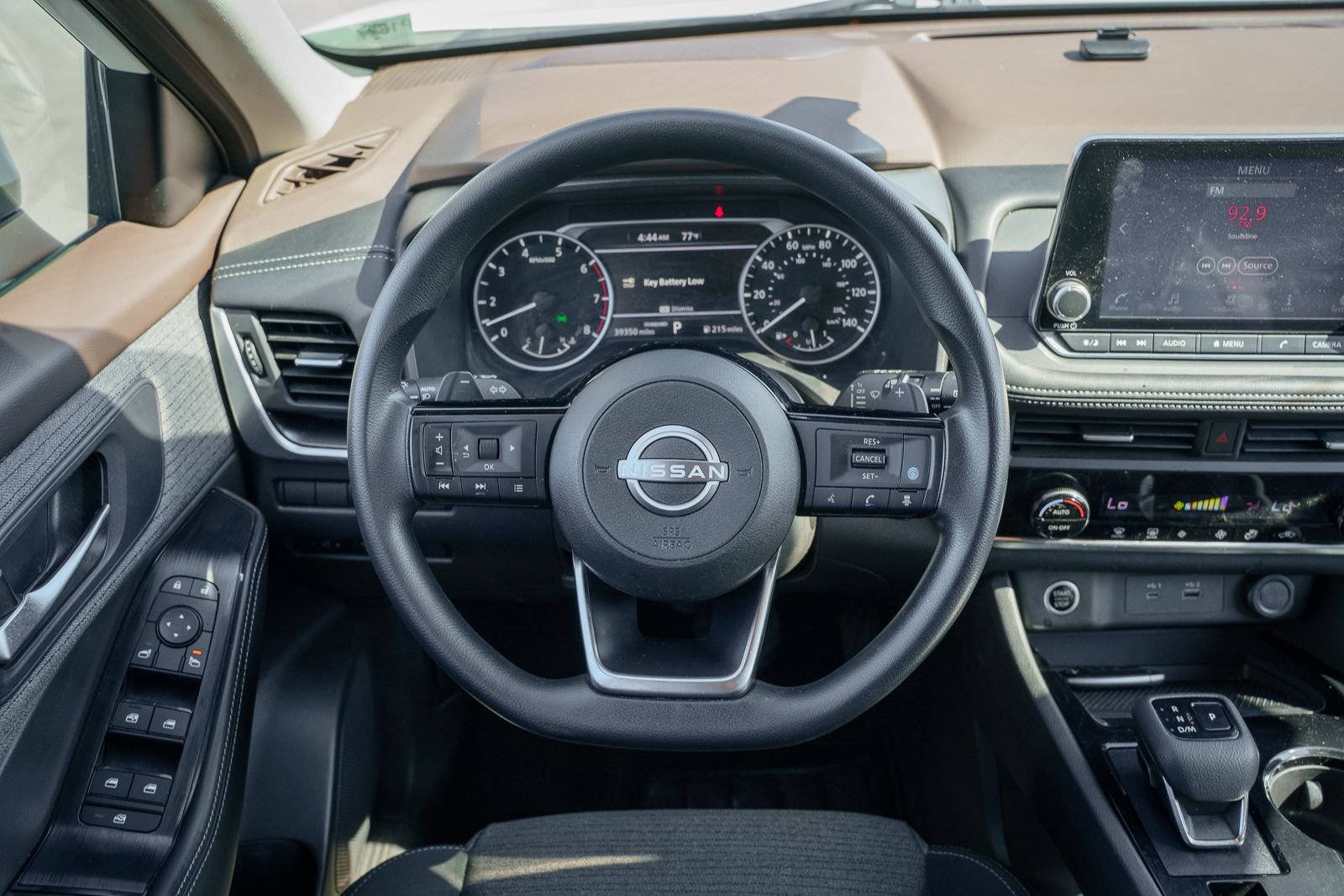 Used 2023 White Nissan SV image 22