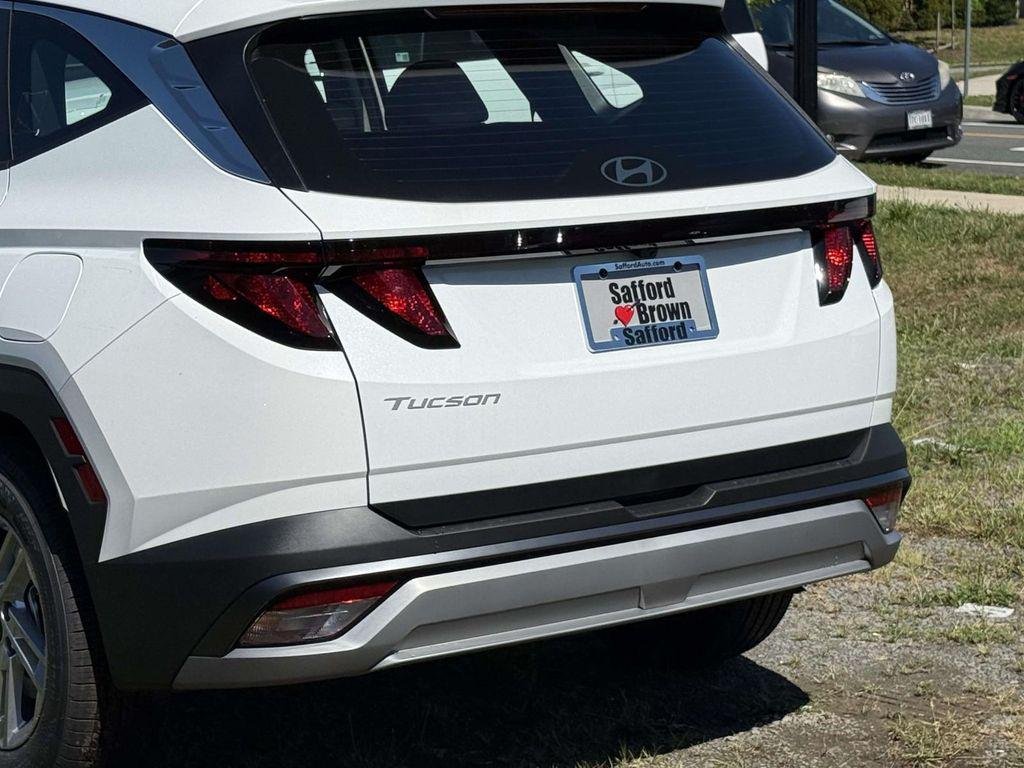 New 2026 White Pearl Hyundai SE FWD image 10