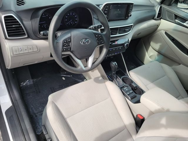 Used 2020 White Hyundai Value image 15