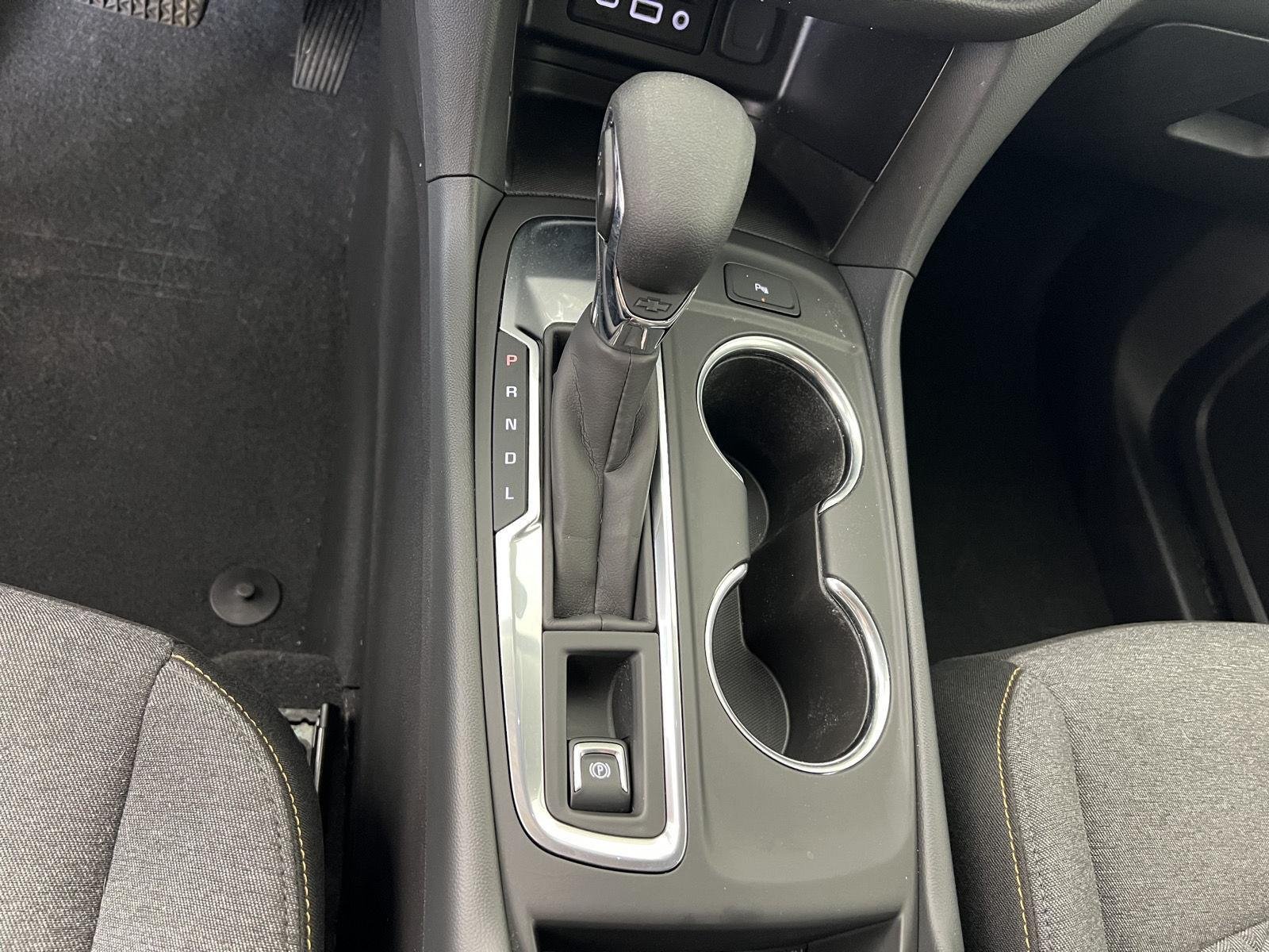 Used 2024  Chevrolet  image 16