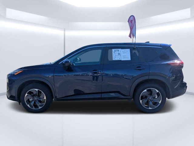 Used 2025 Blue Nissan SV image 6