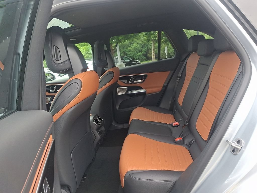 New 2026 Cirrus Silver Metallic Mercedes-Benz GLC 300 image 28